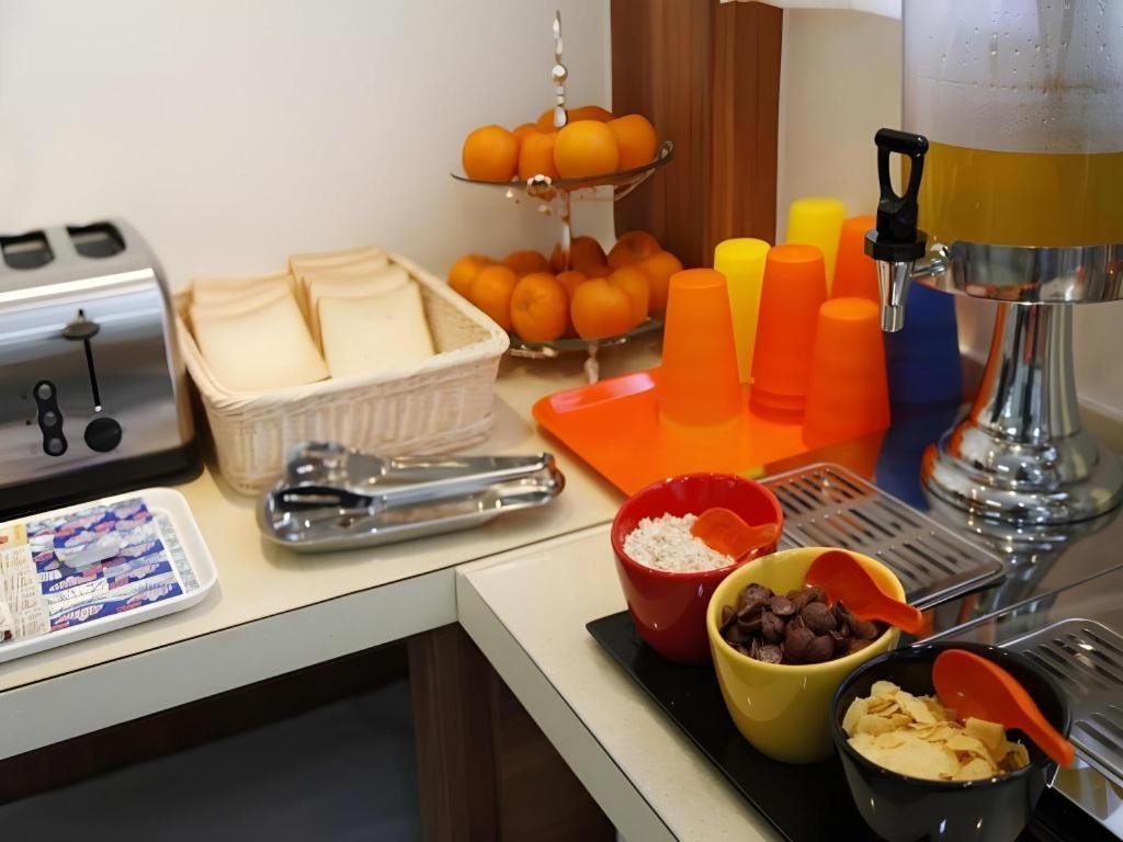 Beijing Yi Jia Hotel Ngoại thất bức ảnh
